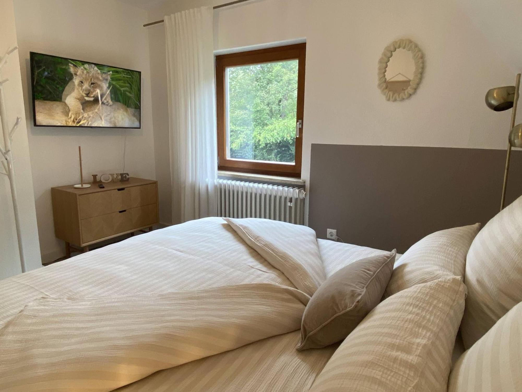 Messe- & Ferienhaus Gertraud Am Ludwigskanal, 24 H Self Check-In, Gratis Parken Wendelstein Exterior foto
