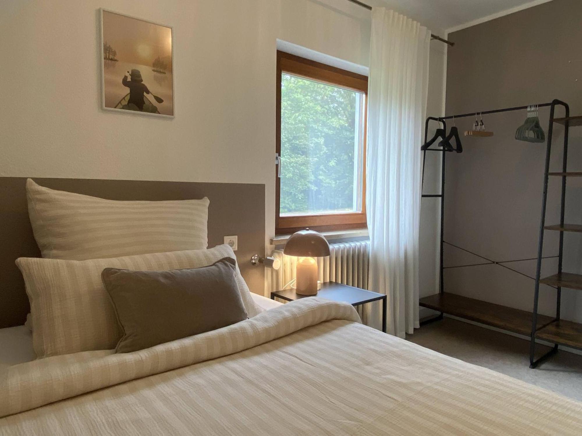 Messe- & Ferienhaus Gertraud Am Ludwigskanal, 24 H Self Check-In, Gratis Parken Wendelstein Exterior foto